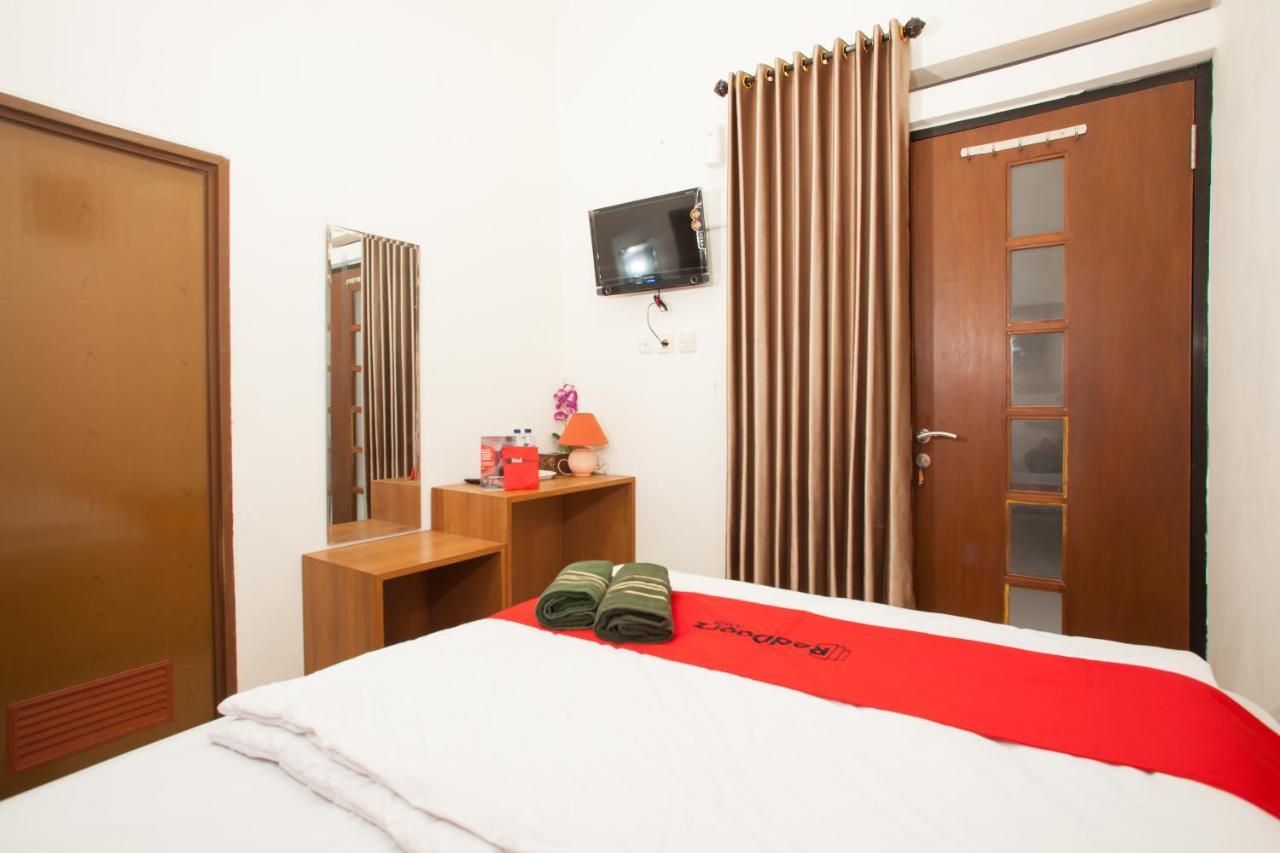 Reddoorz Syariah Near Singha Merjosari Park 玛琅 外观 照片